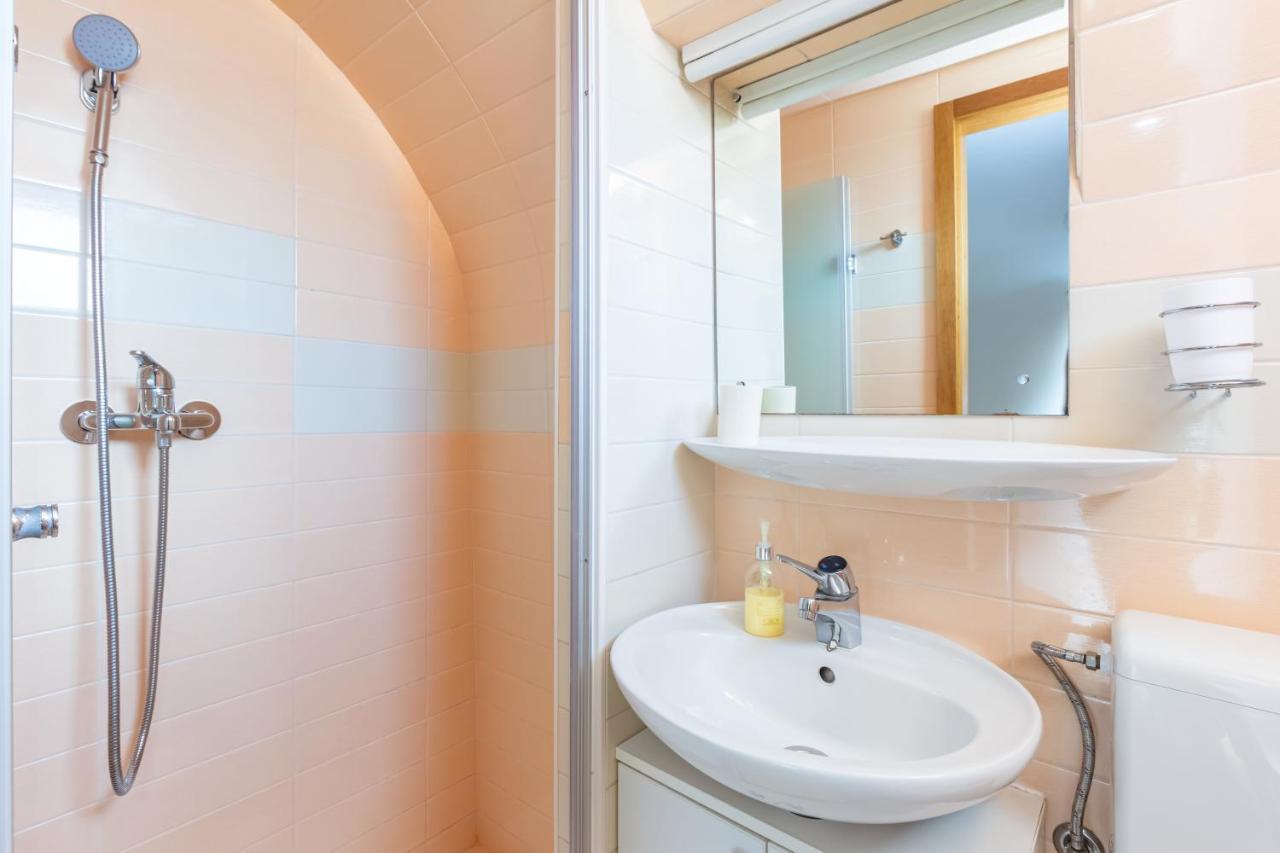 Apartment Sepat With Free Parking Place In Baska Exterior photo